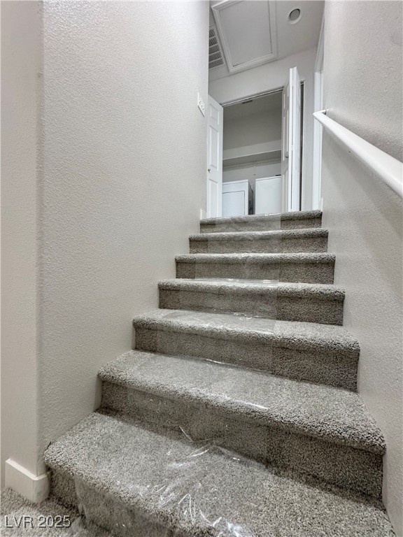 6422 Pronghorn Ridge Avenue