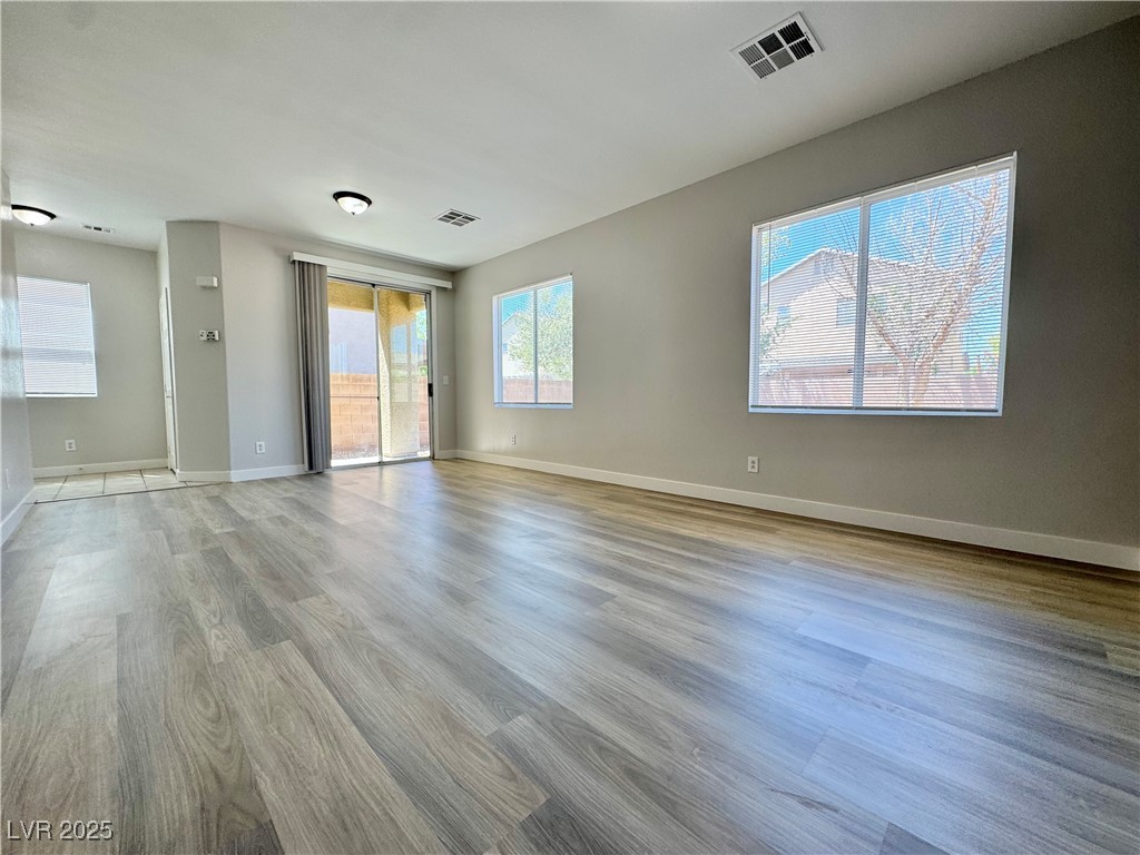 6422 Pronghorn Ridge Avenue