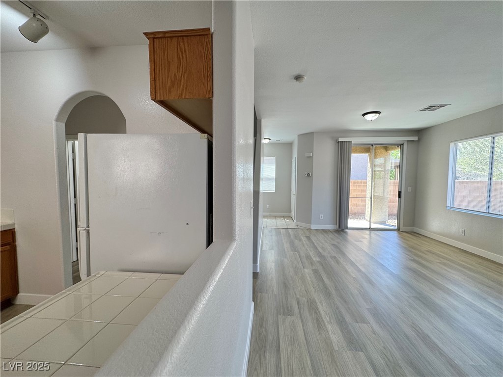 6422 Pronghorn Ridge Avenue