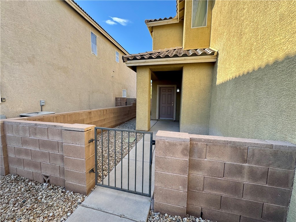 6422 Pronghorn Ridge Avenue