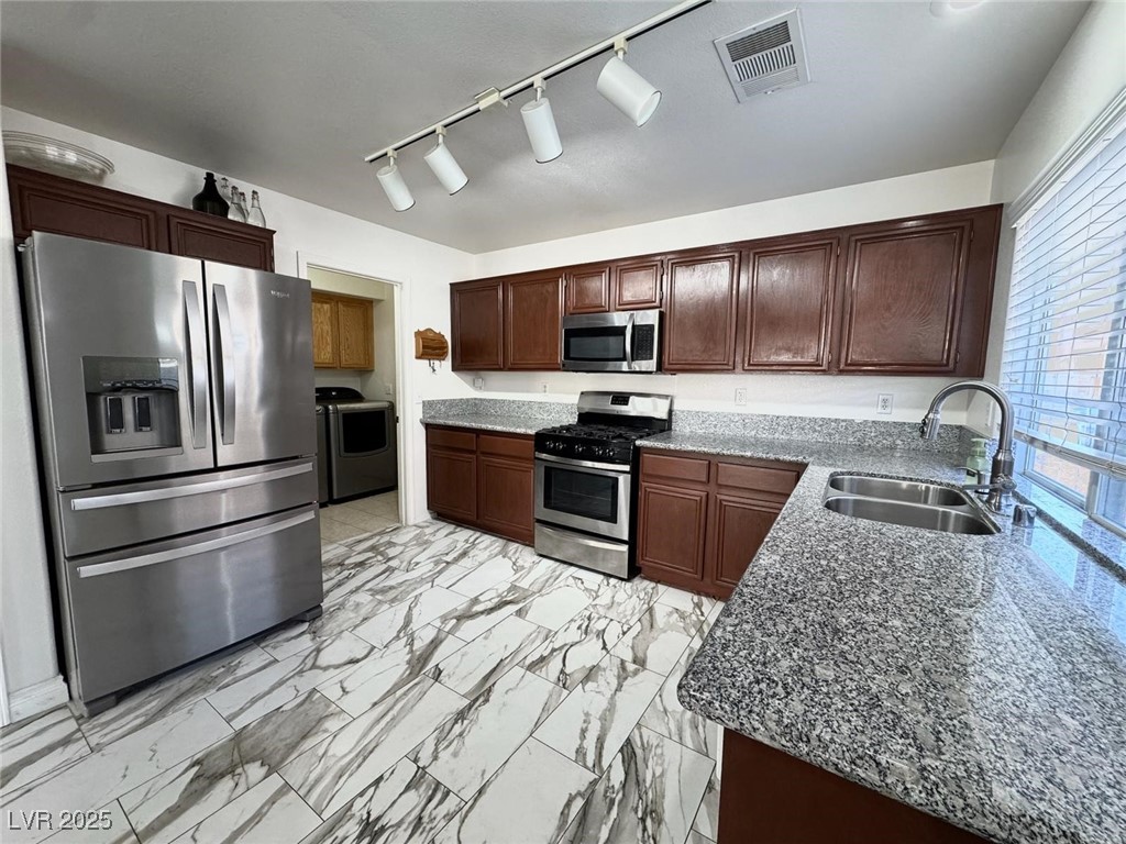 7962 Traditional Court