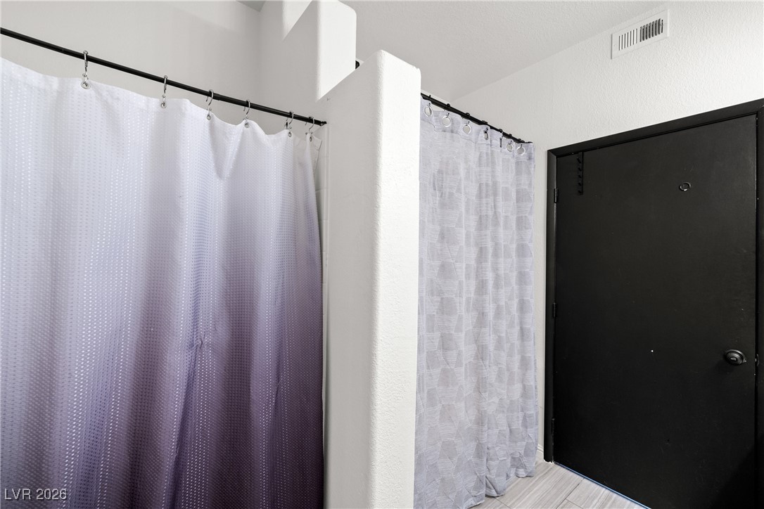 5751 Hacienda Avenue 135