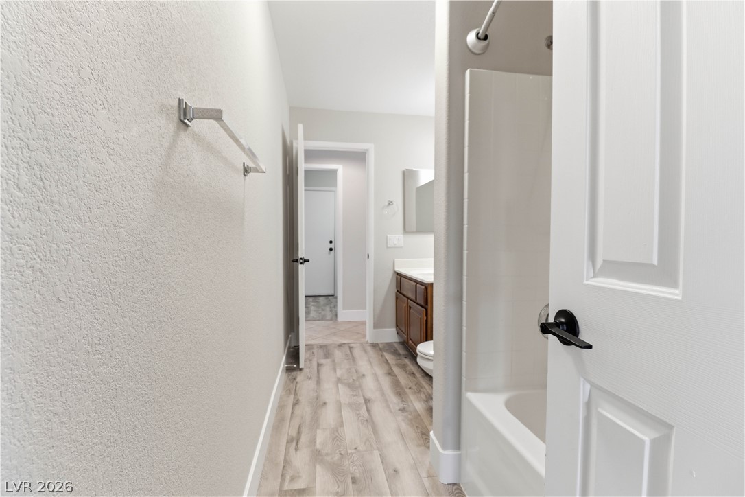 2272 Chestnut Ranch Avenue