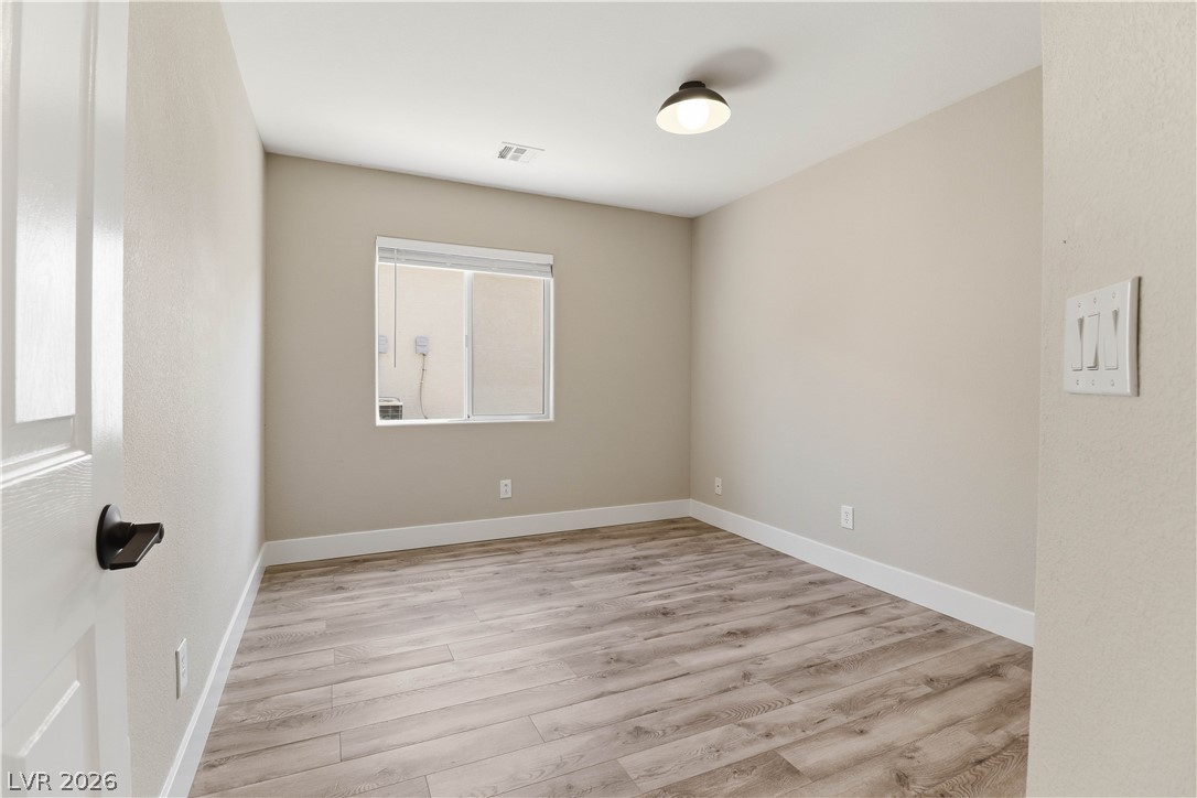 2272 Chestnut Ranch Avenue