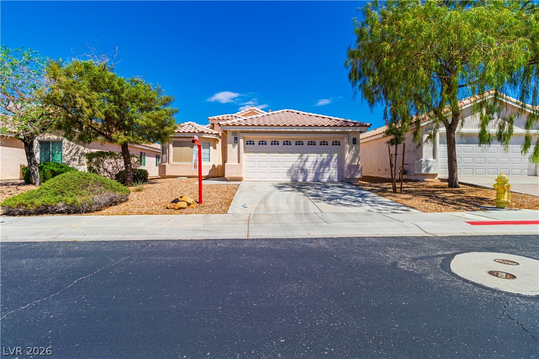 2272 Chestnut Ranch Avenue
