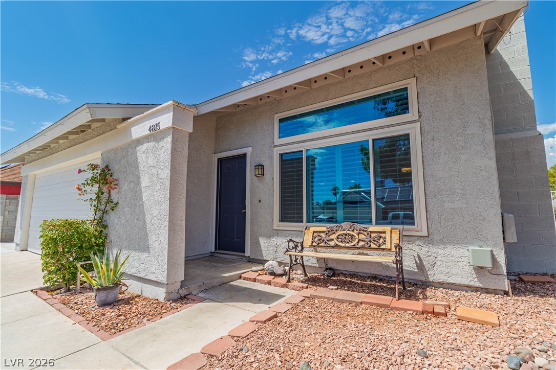4815 Castle Rock Court
