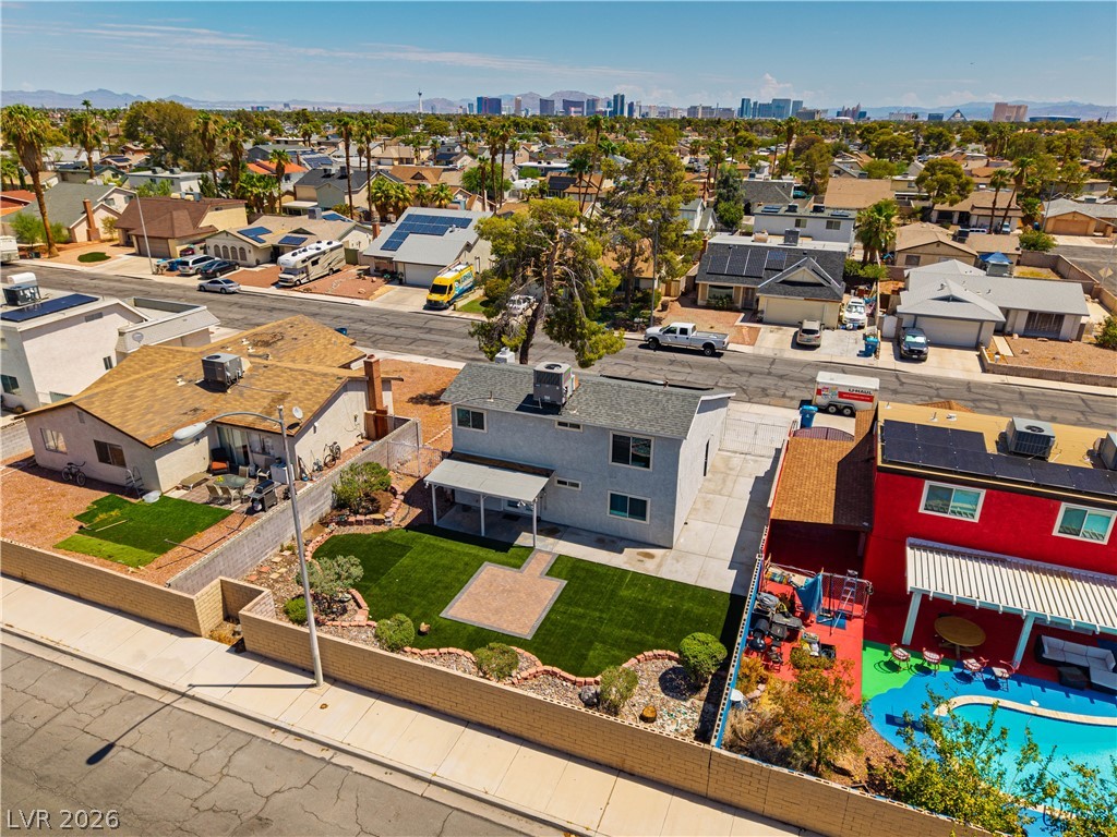 4815 Castle Rock Court