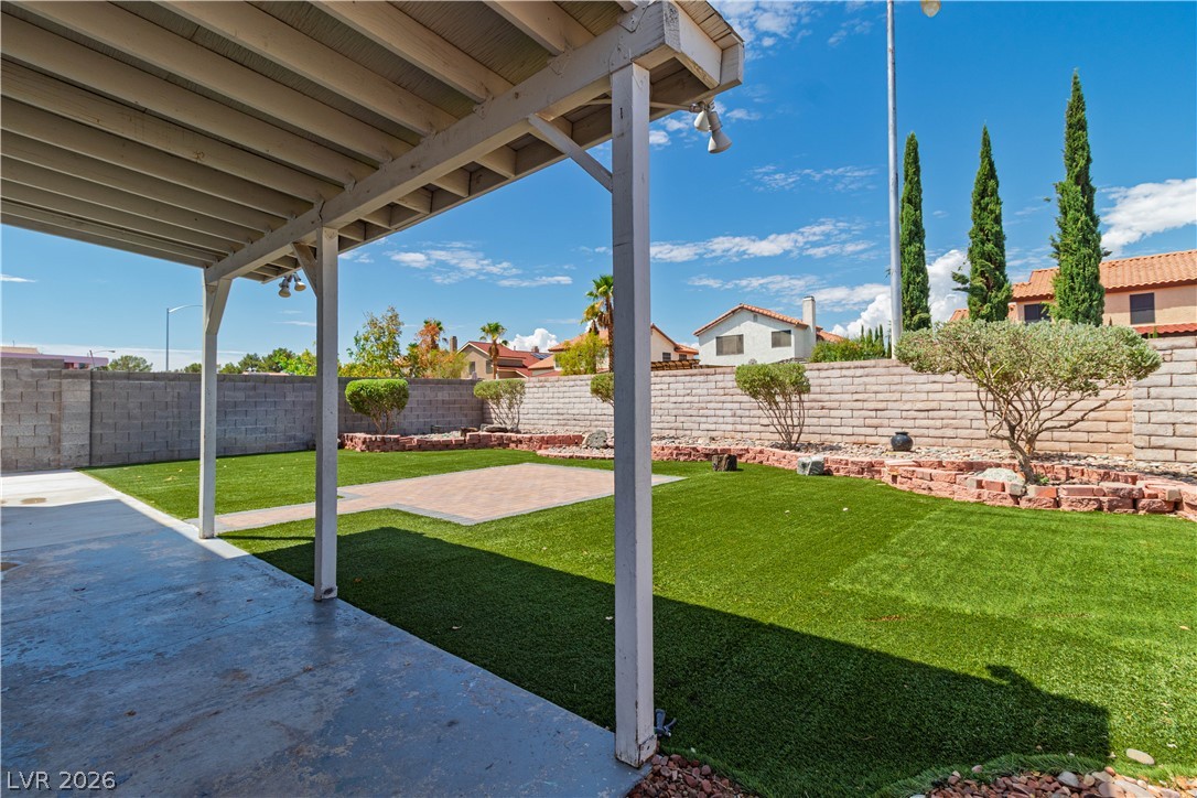 4815 Castle Rock Court