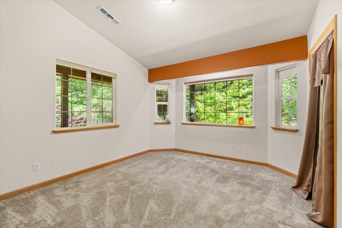 260 Tawnee Way