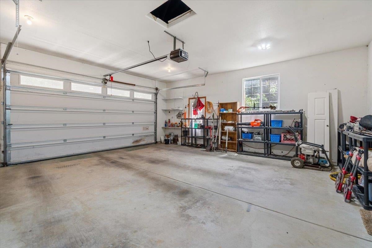 260 Tawnee Way