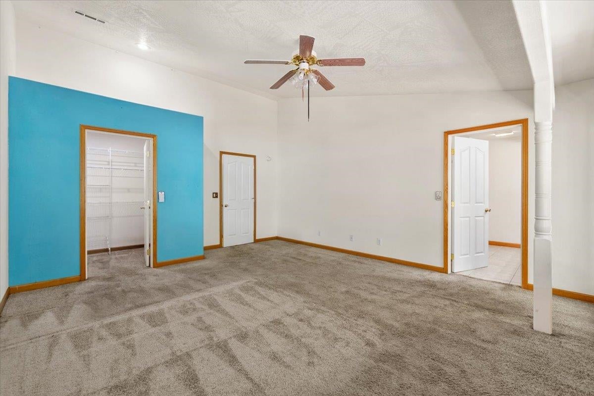 260 Tawnee Way