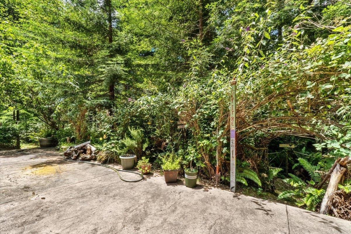 260 Tawnee Way