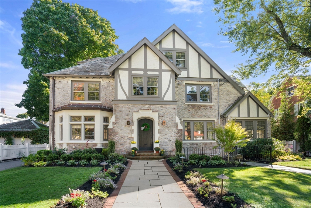 14 Prentice Rd
