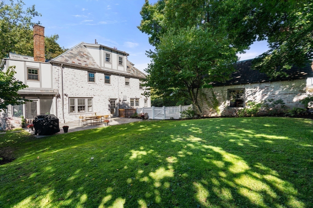 14 Prentice Rd