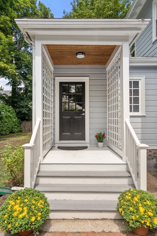 63 Cedar St