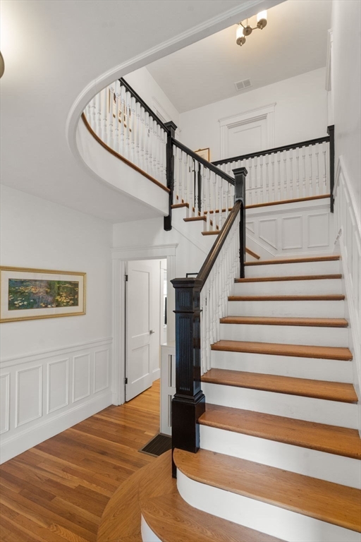 63 Cedar St