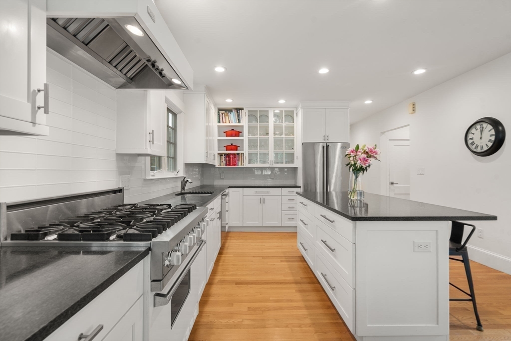 63 Cedar St