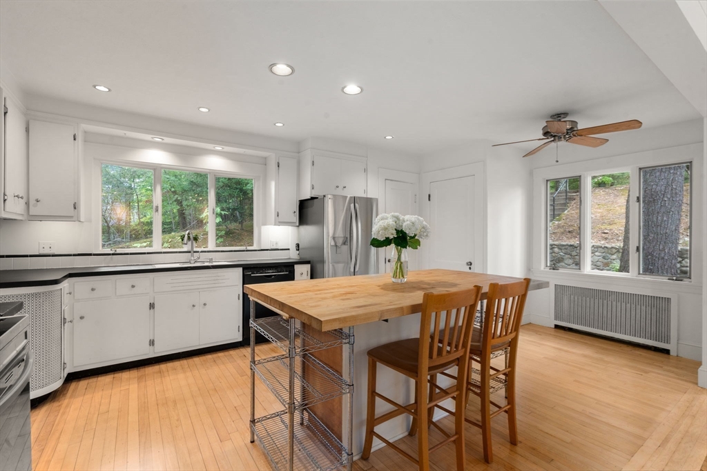 154 Beaumont Ave