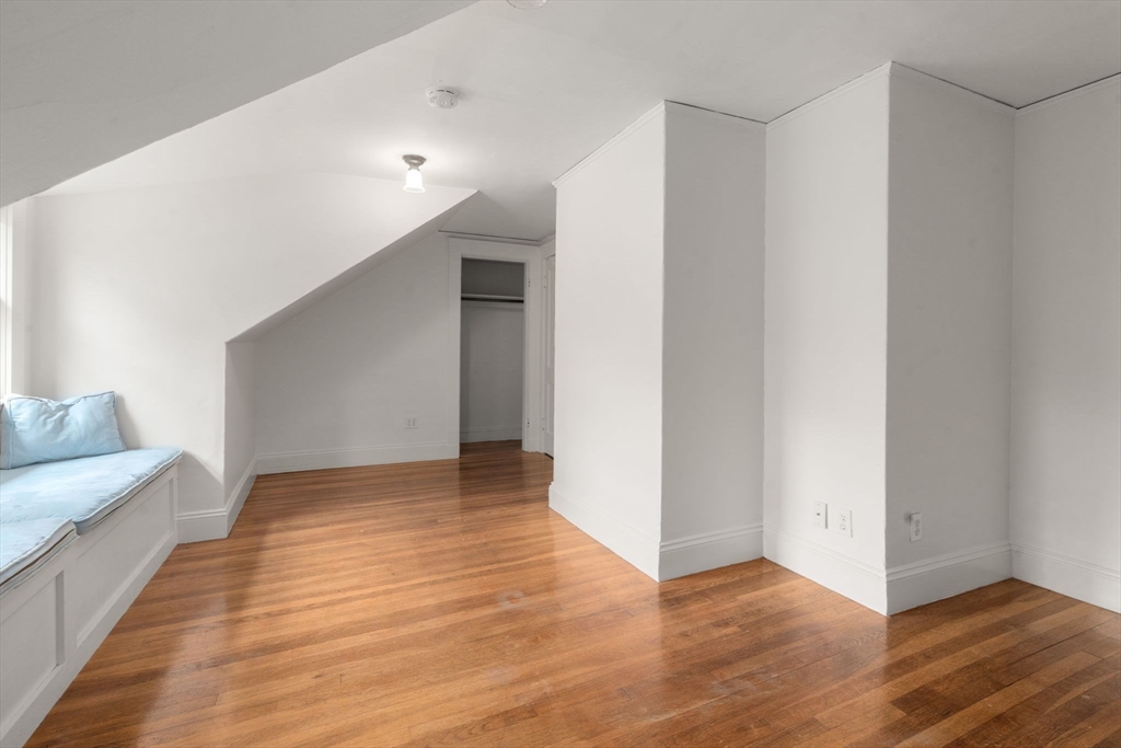 154 Beaumont Ave