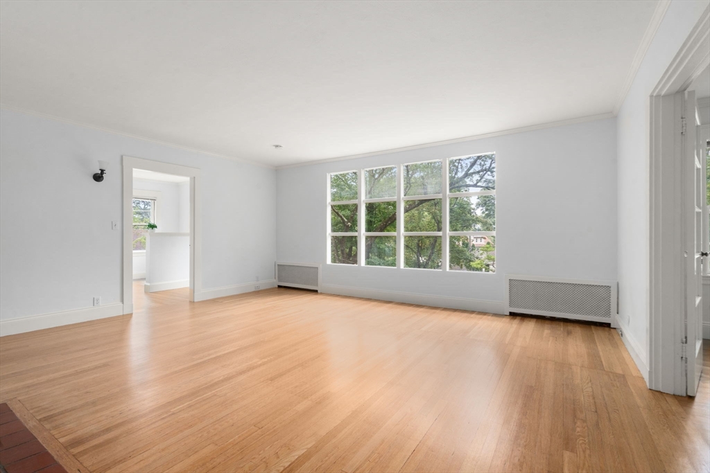154 Beaumont Ave