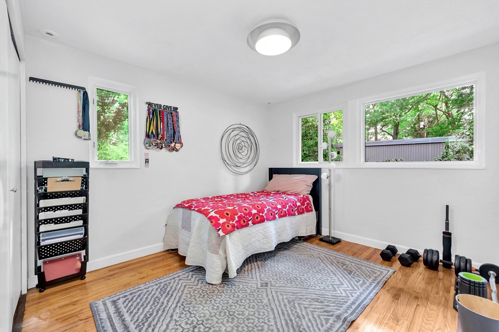 552 Concord Ave