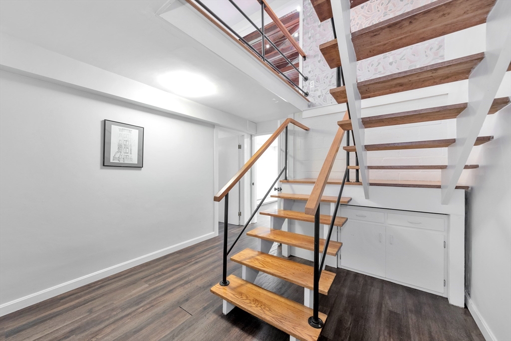 552 Concord Ave