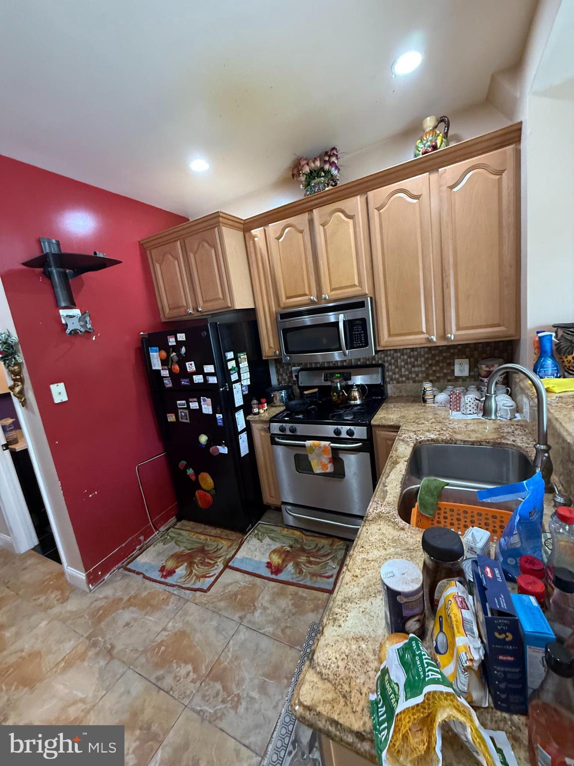 1121 8TH STREET NE