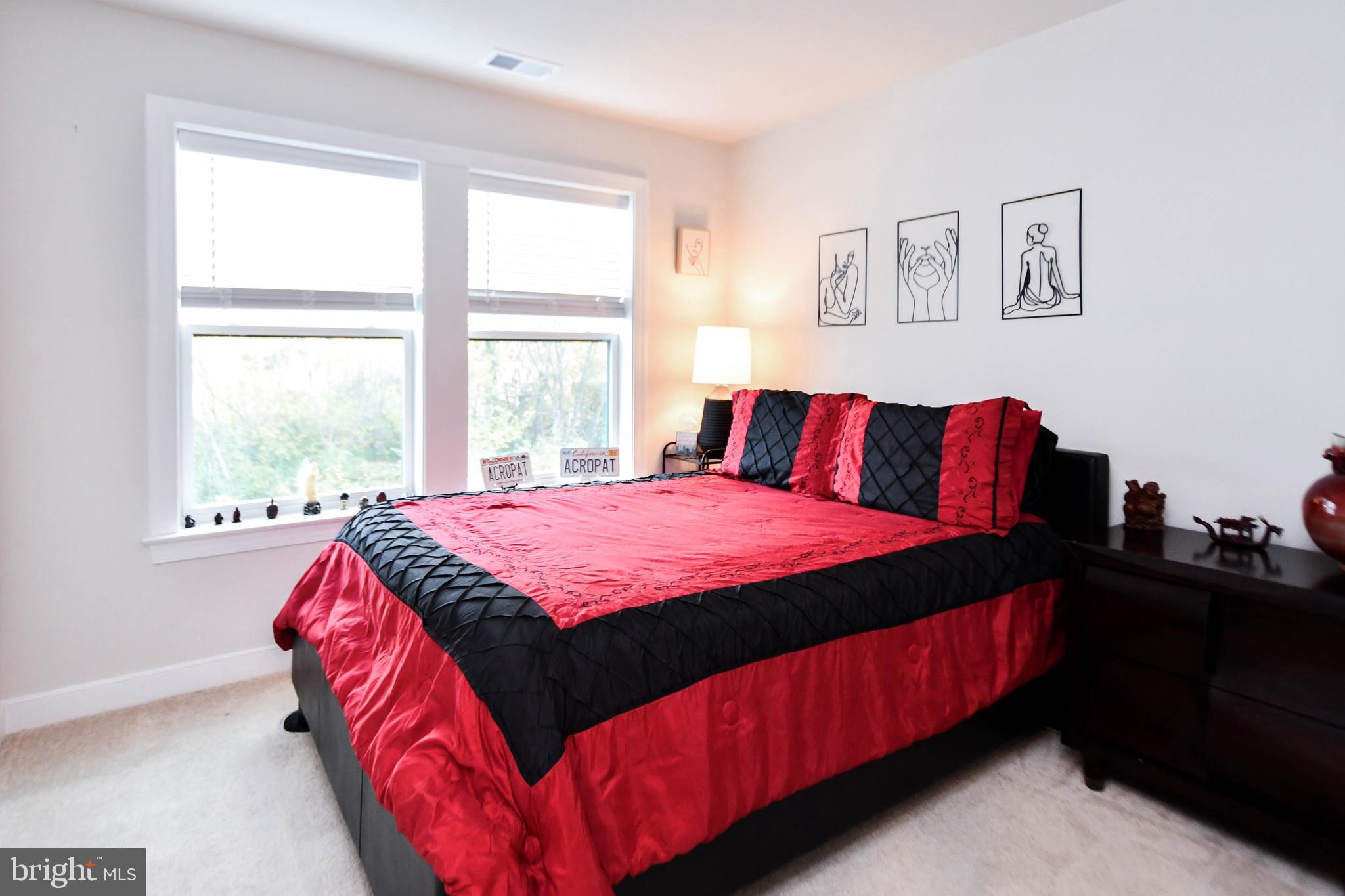 5675 STEPHANIE TESSA WAY
