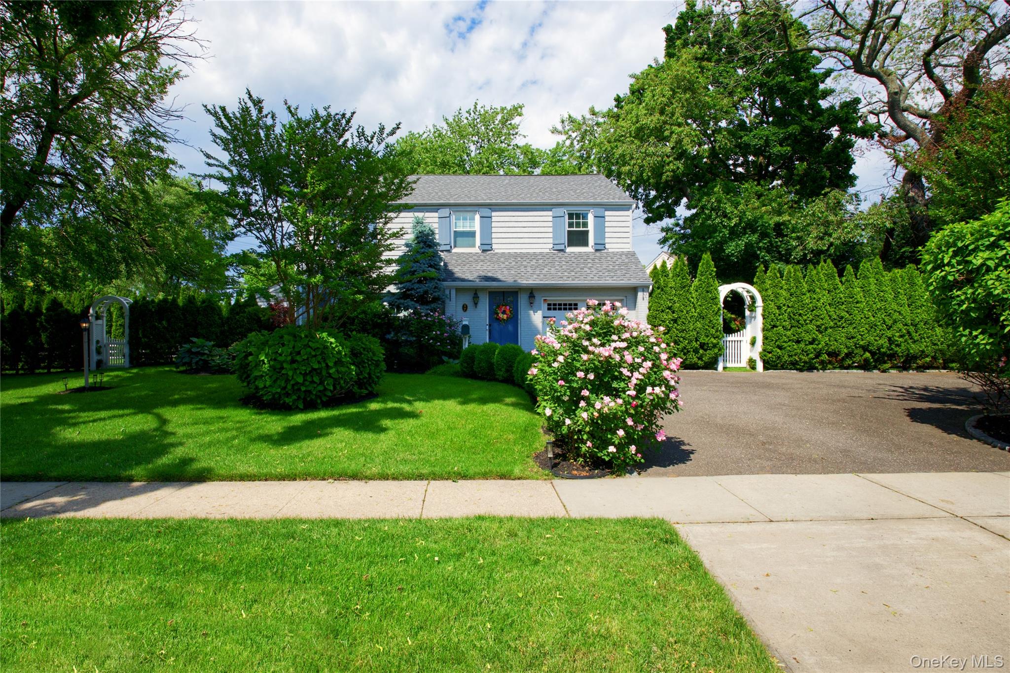 7 Merillon Avenue