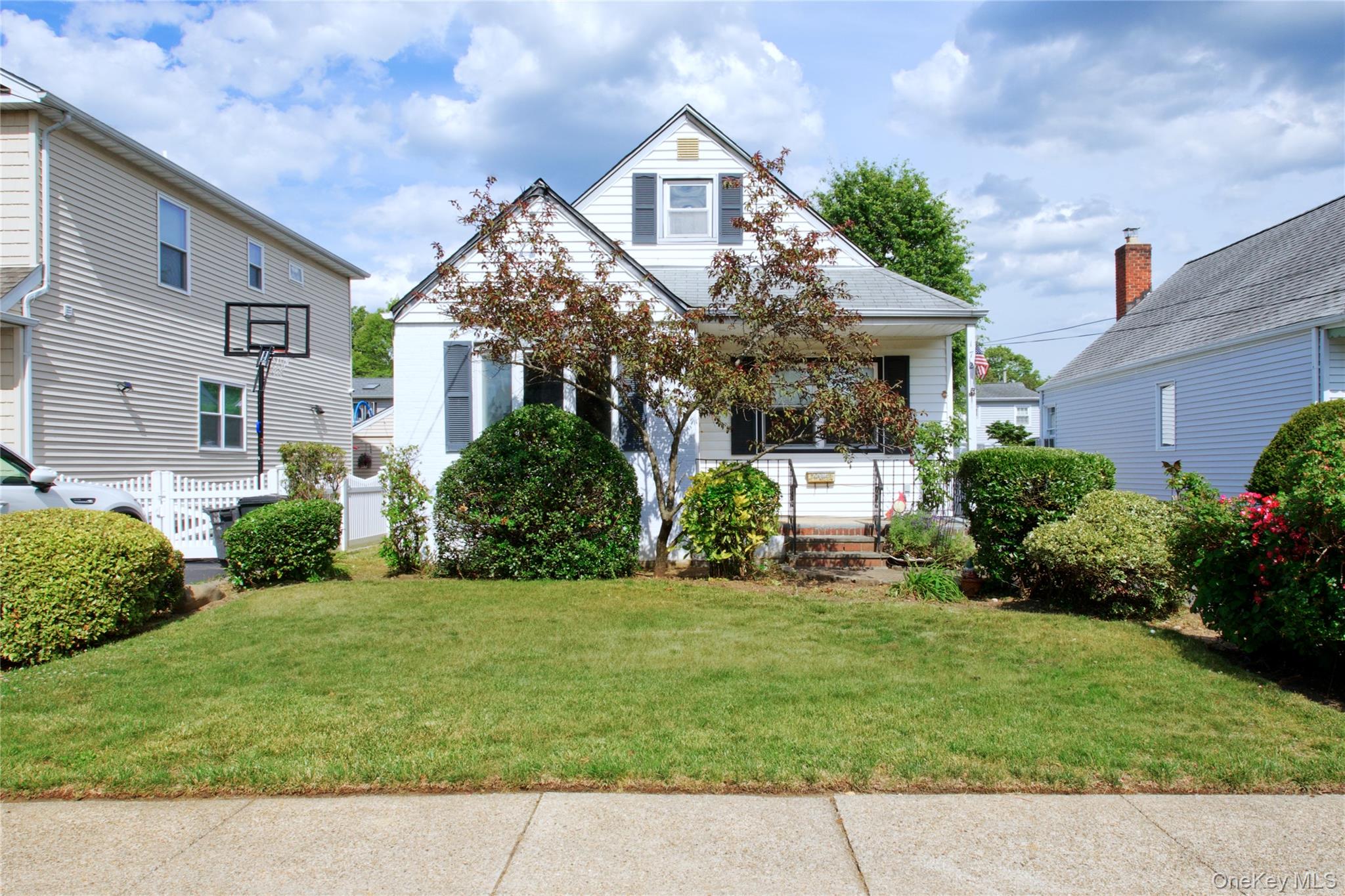 172 Wellington Road S