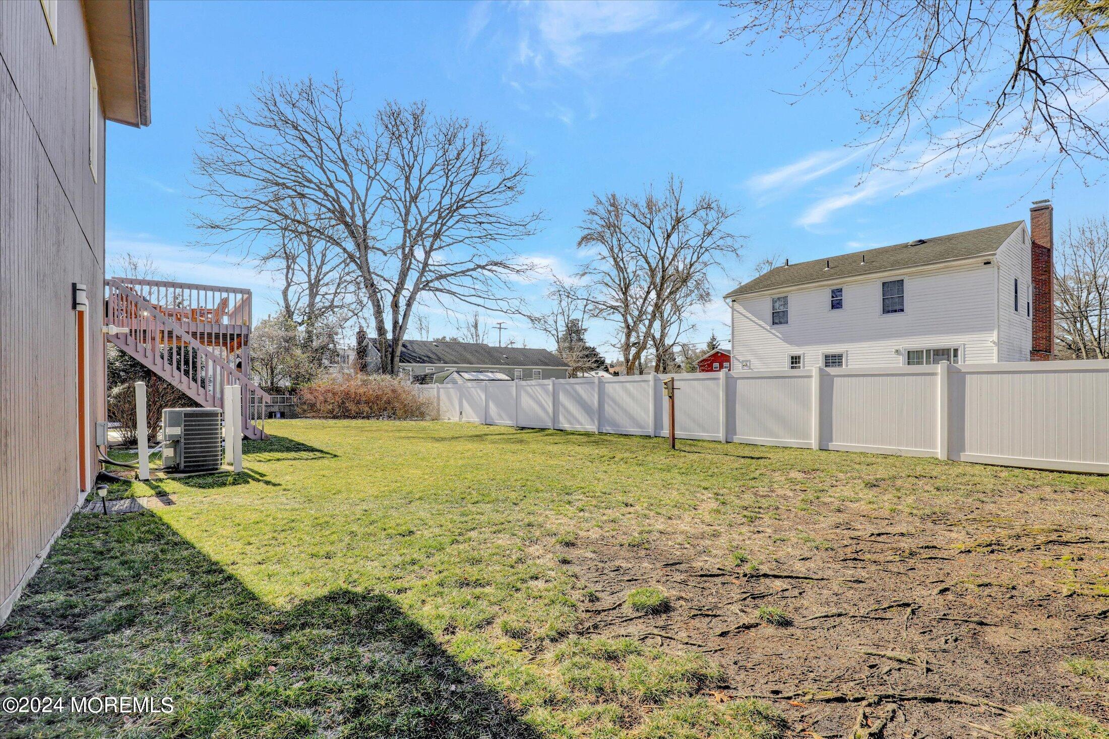 1702 Holbrook Street