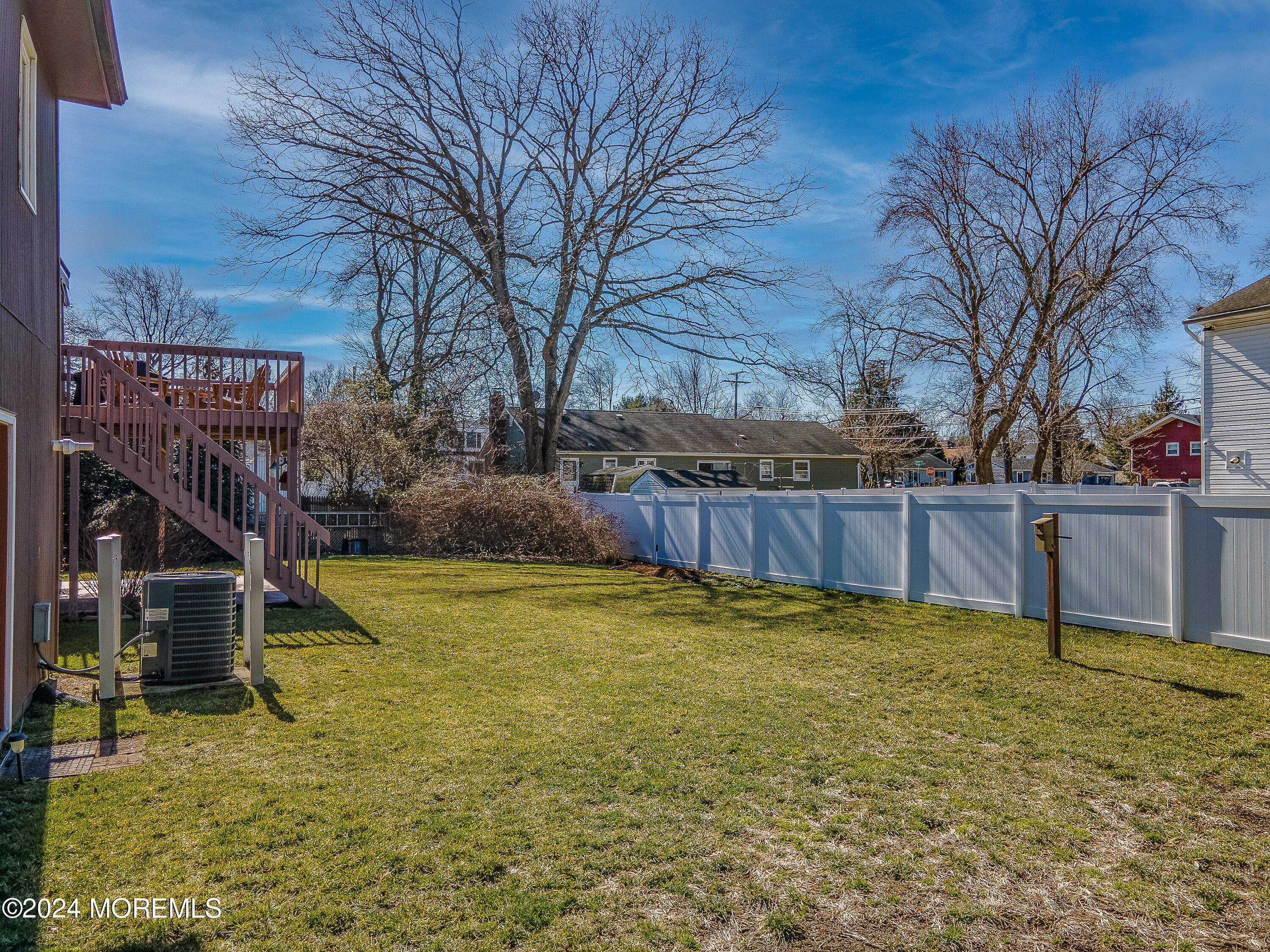 1702 Holbrook Street