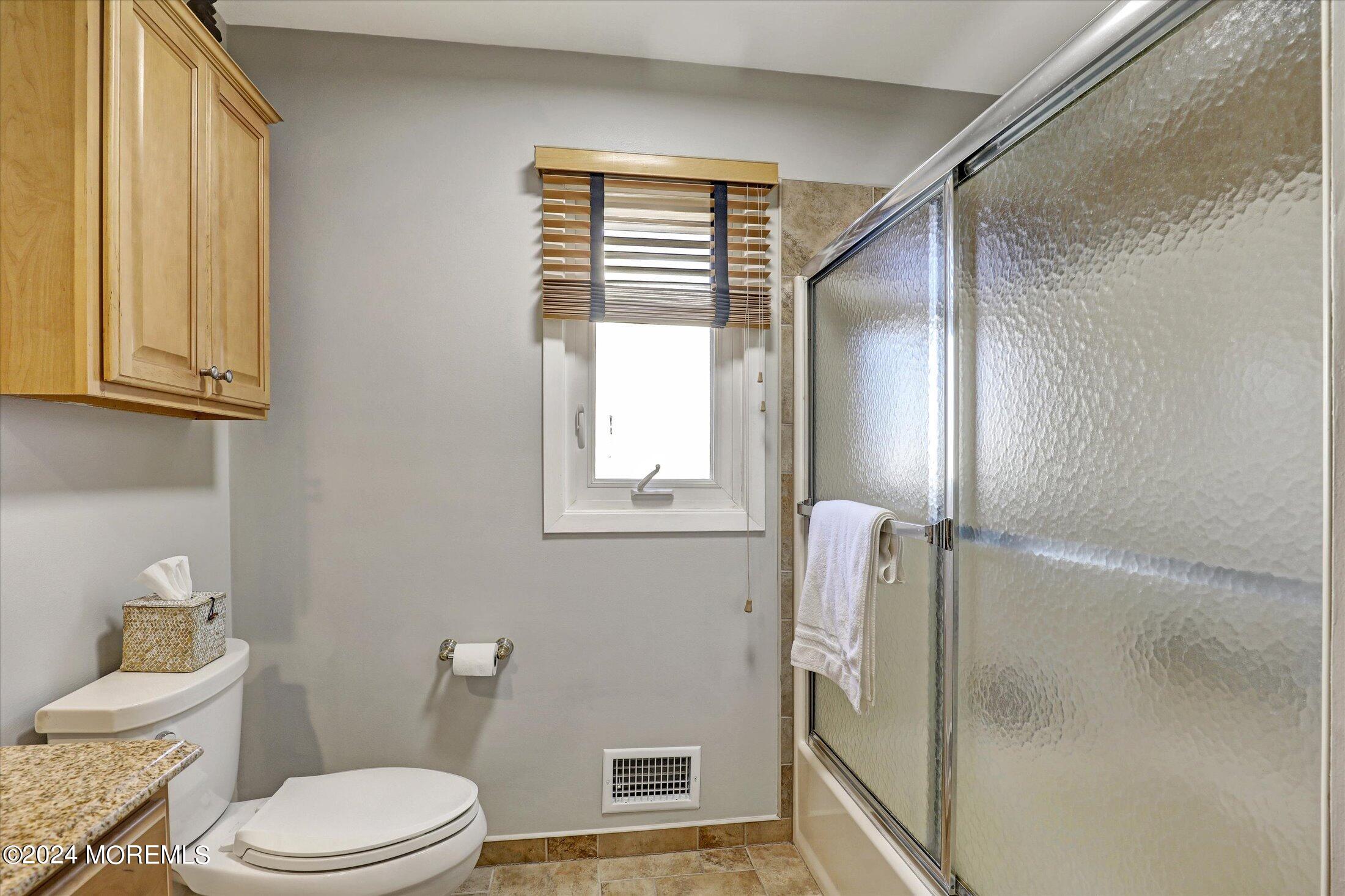 1702 Holbrook Street