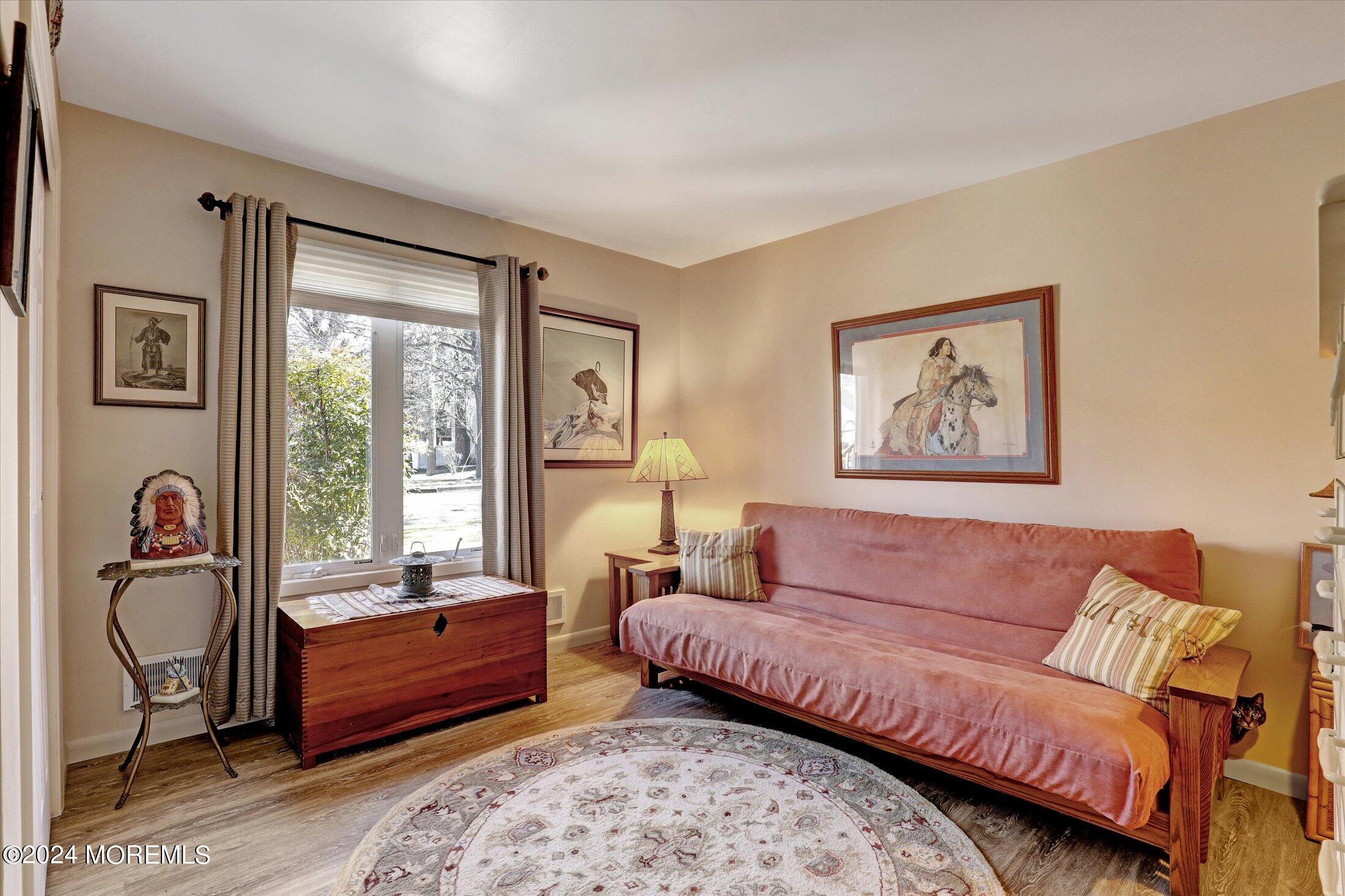 1702 Holbrook Street