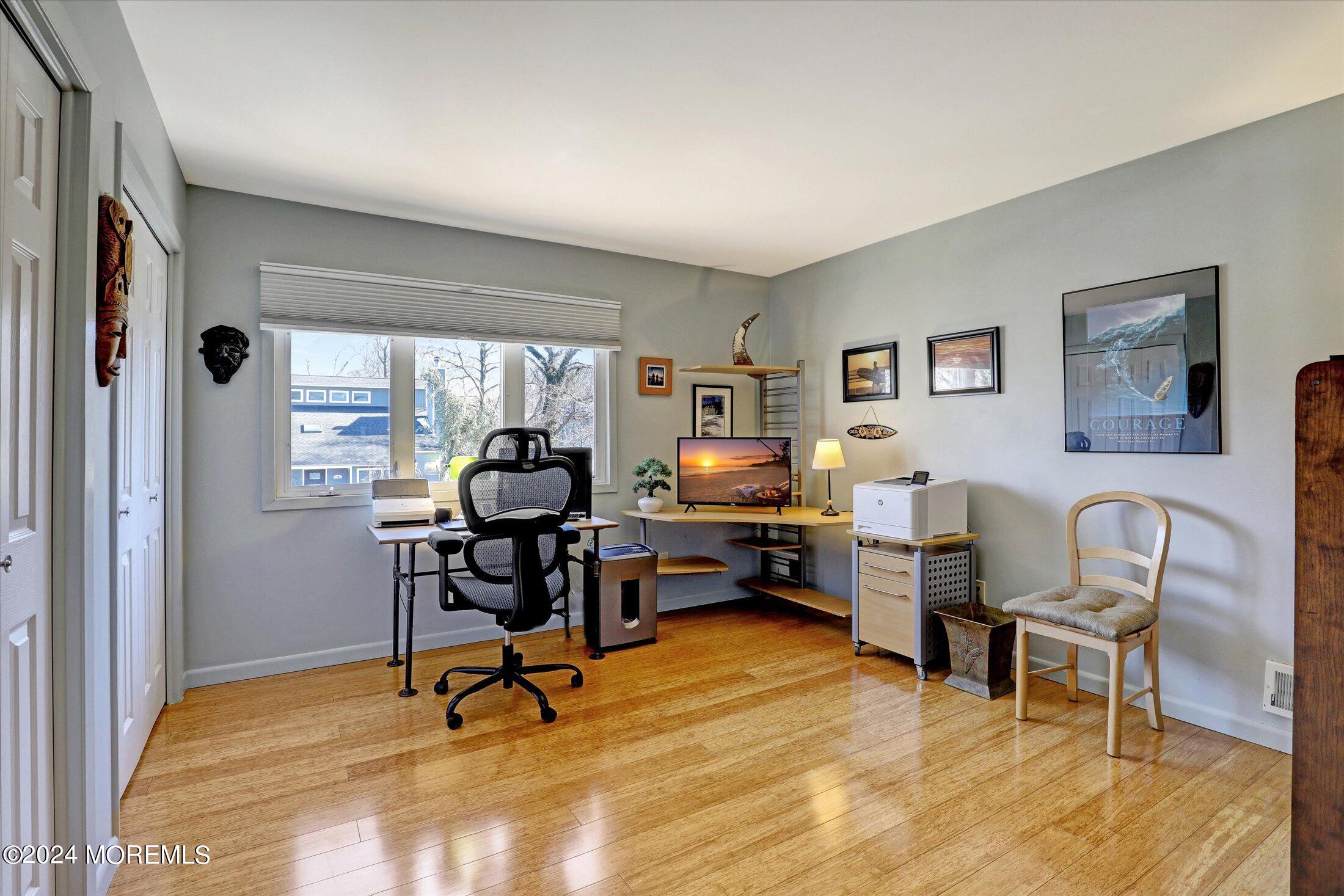 1702 Holbrook Street