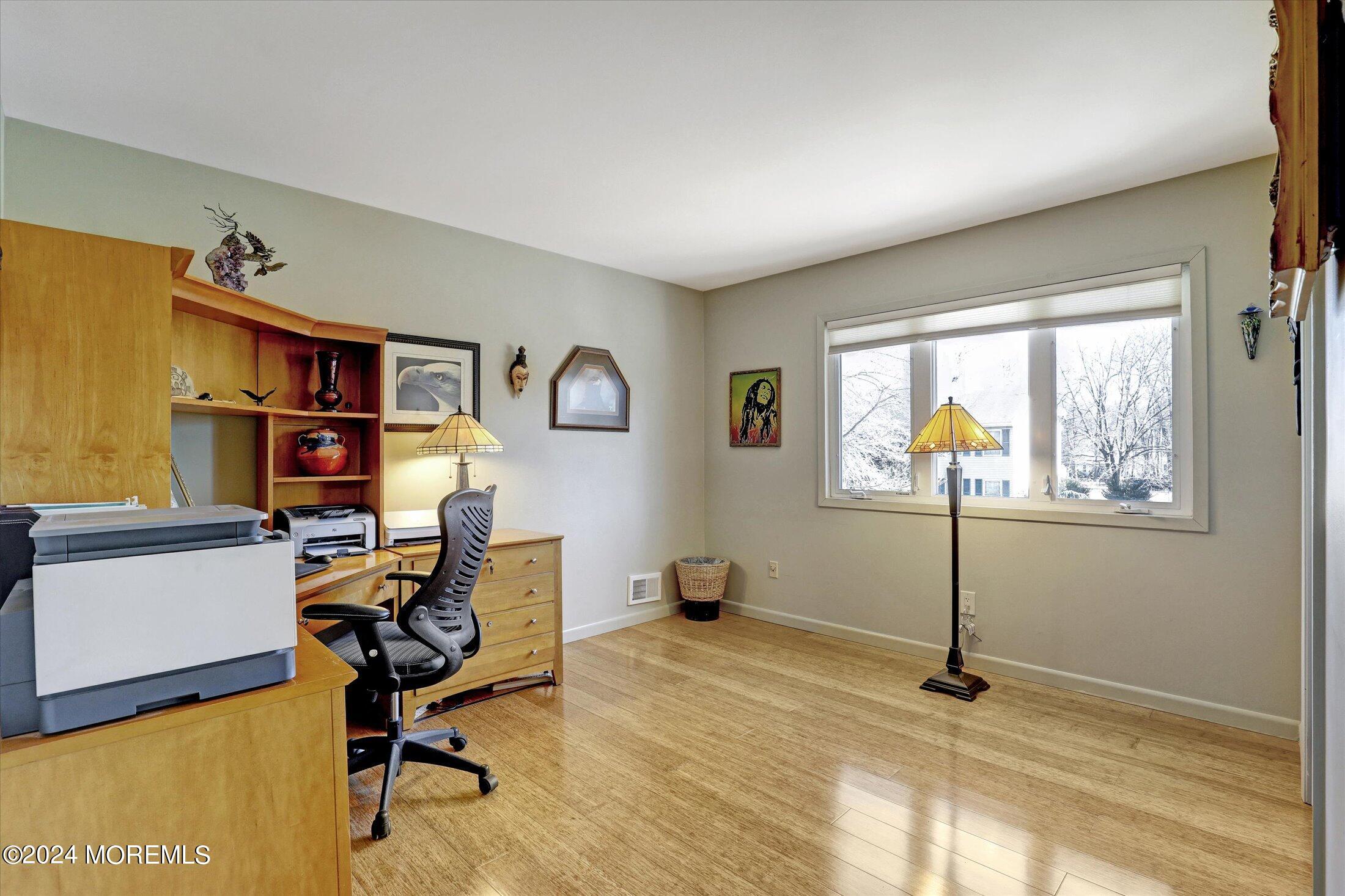 1702 Holbrook Street