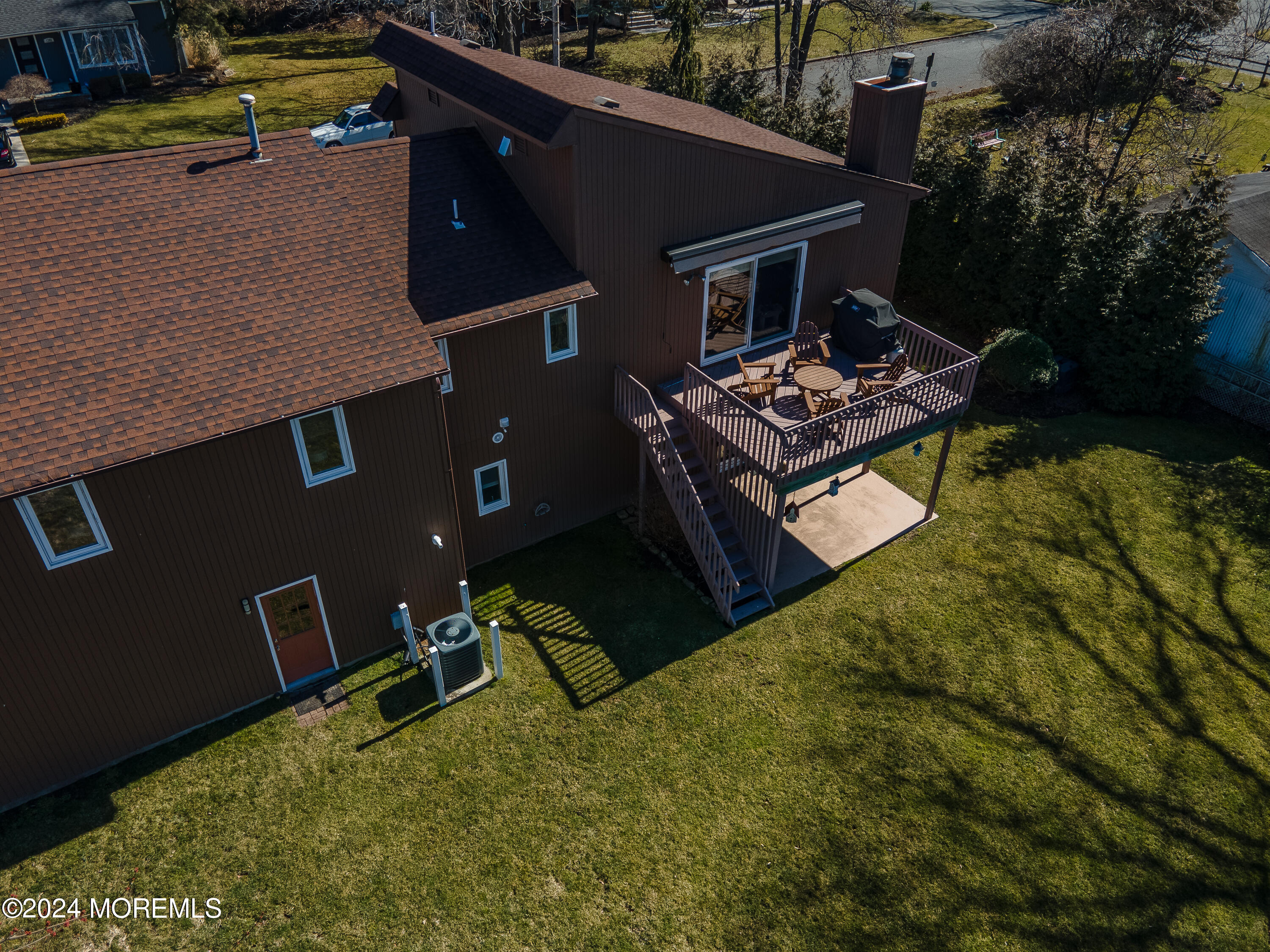 1702 Holbrook Street