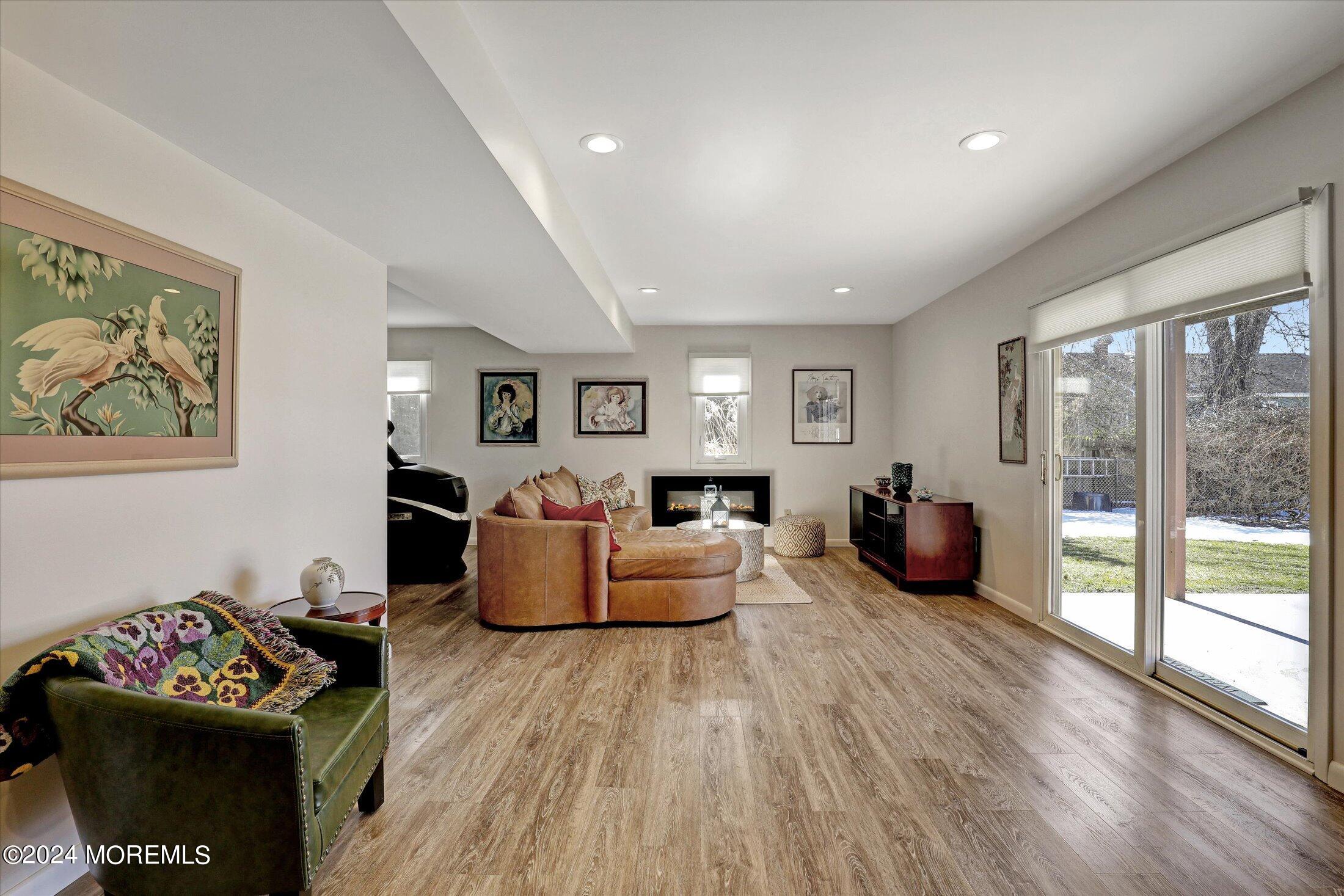 1702 Holbrook Street