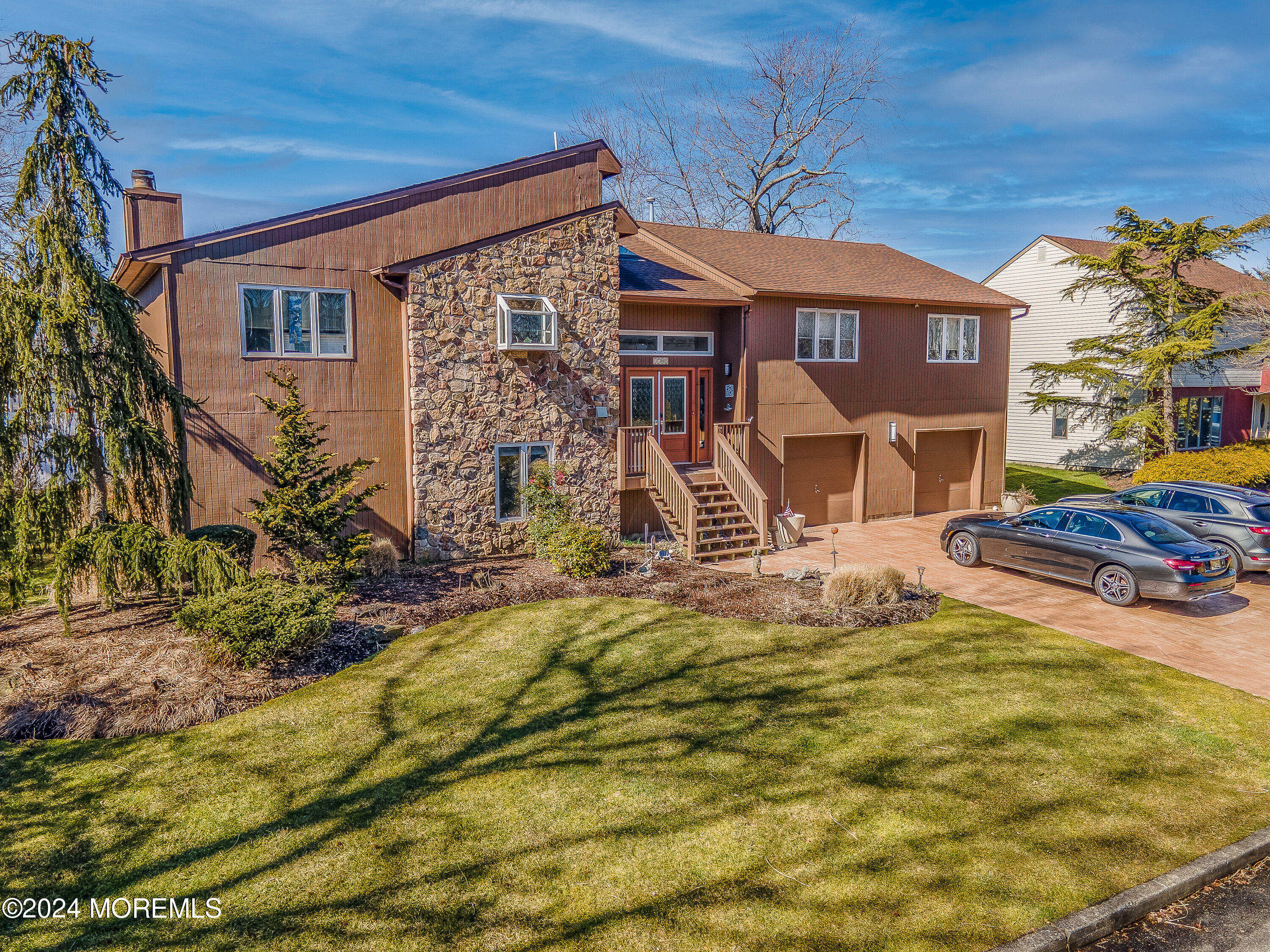 1702 Holbrook Street