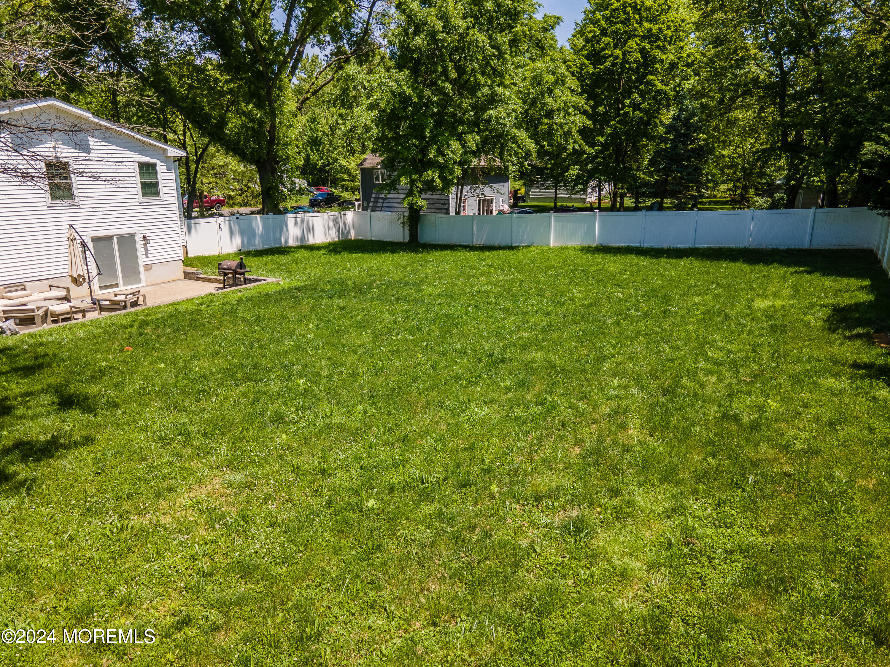 38 Kenneth Terrace W