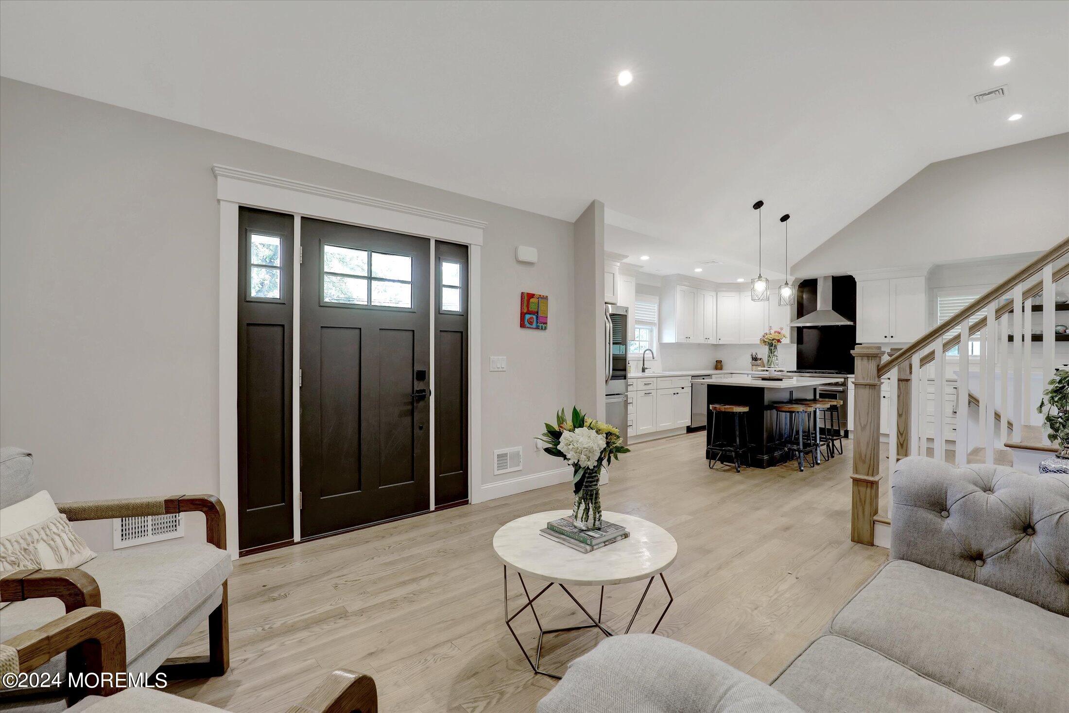 38 Kenneth Terrace W