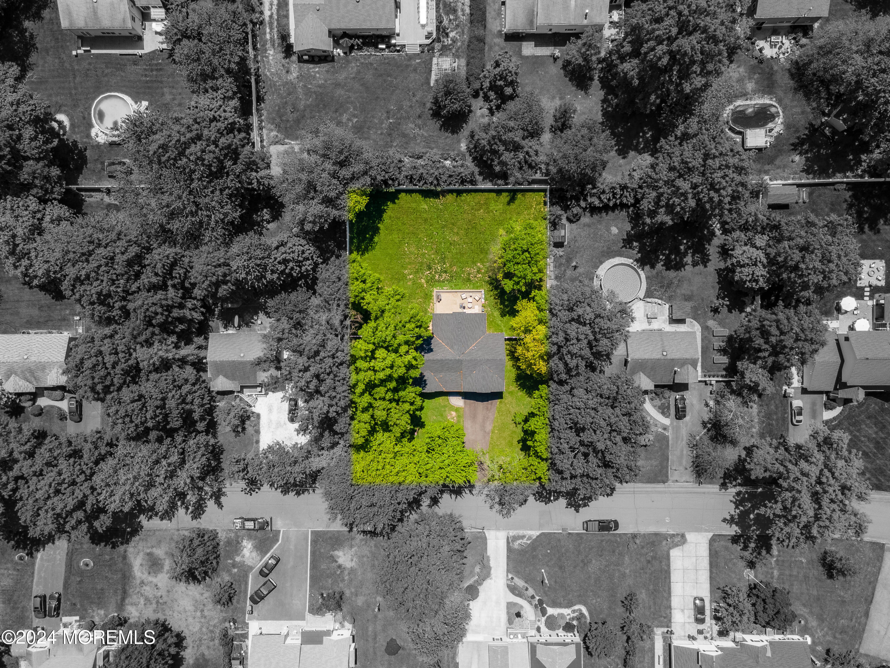 38 Kenneth Terrace W