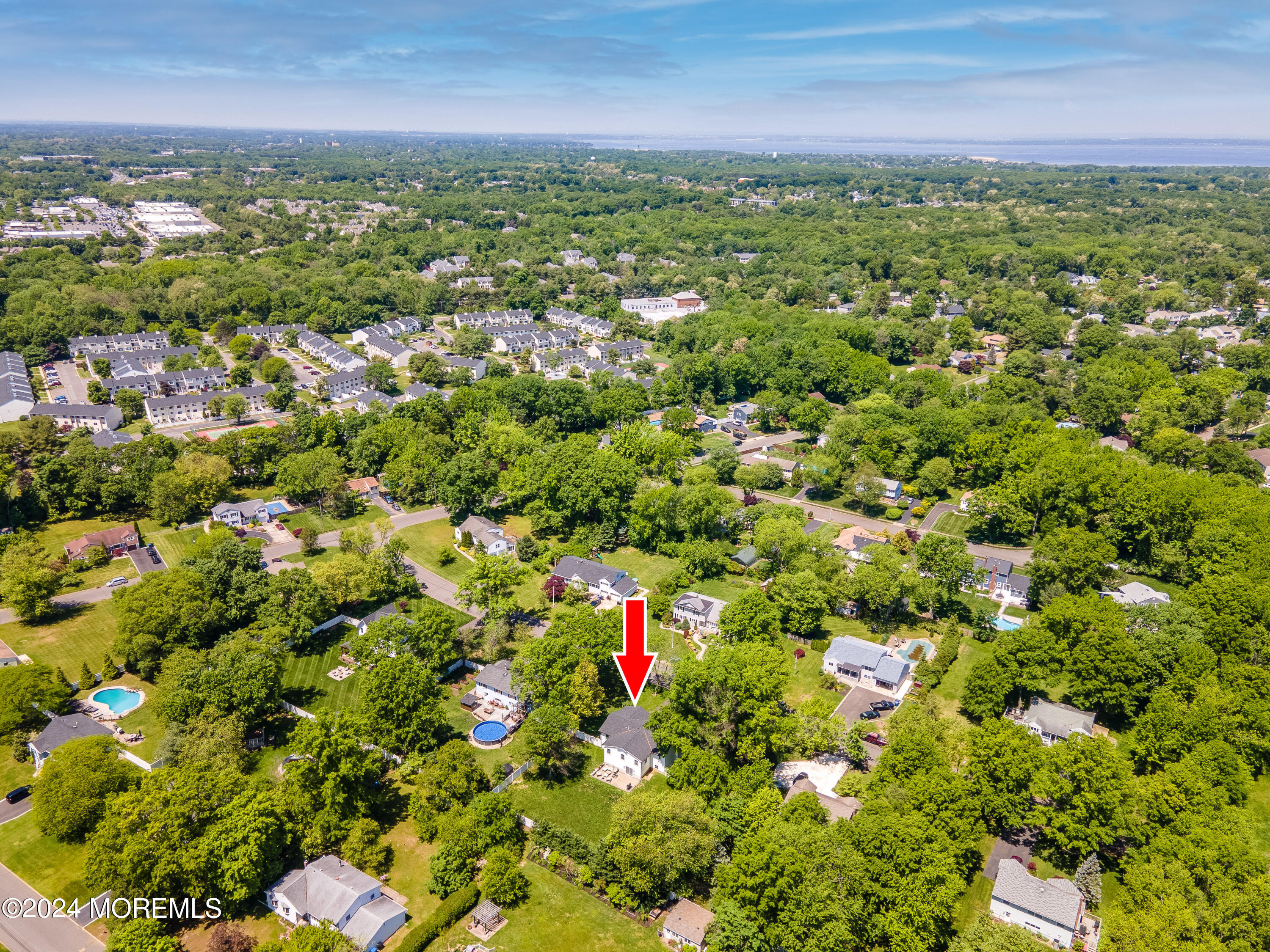 38 Kenneth Terrace W