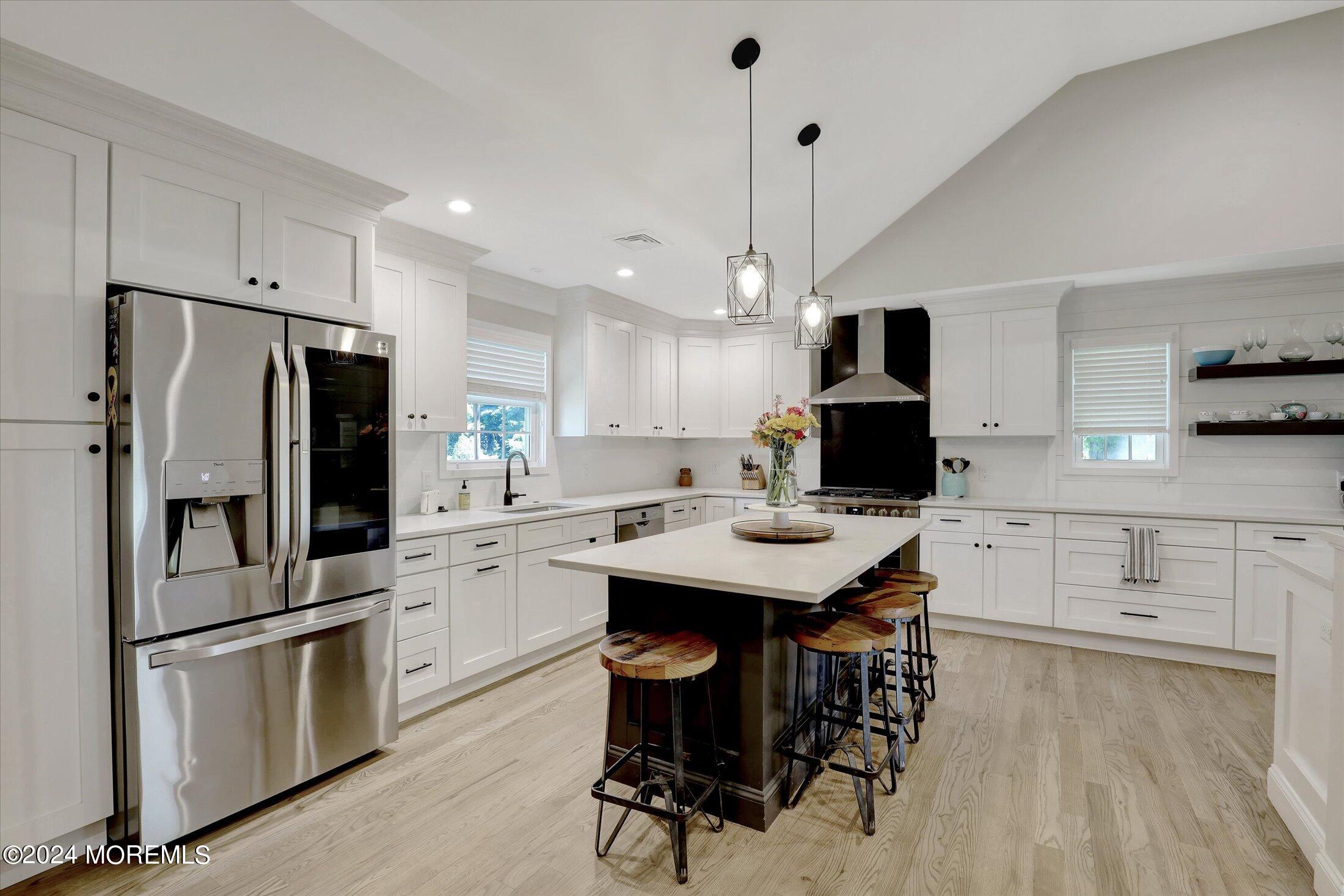 38 Kenneth Terrace W