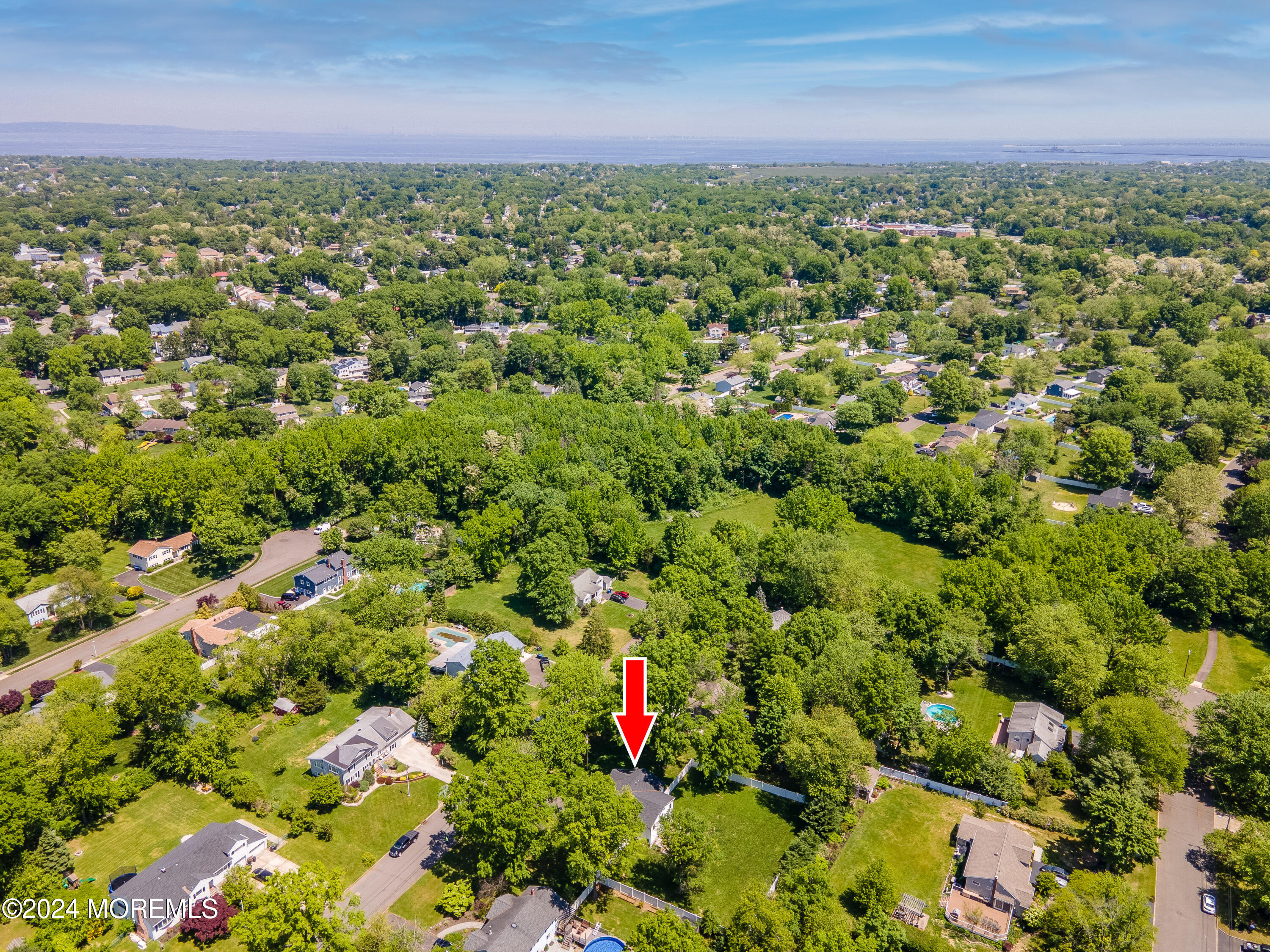 38 Kenneth Terrace W