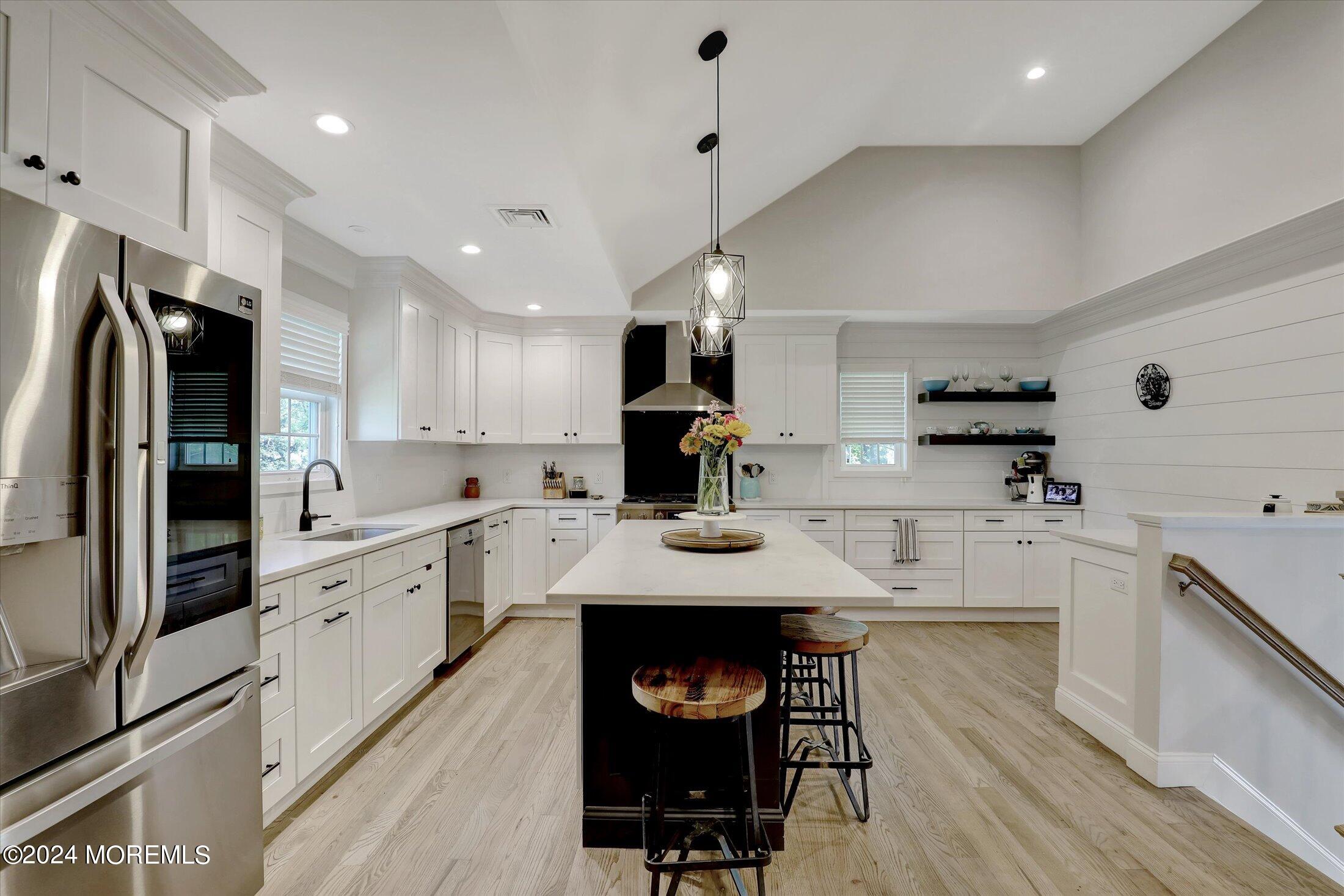 38 Kenneth Terrace W