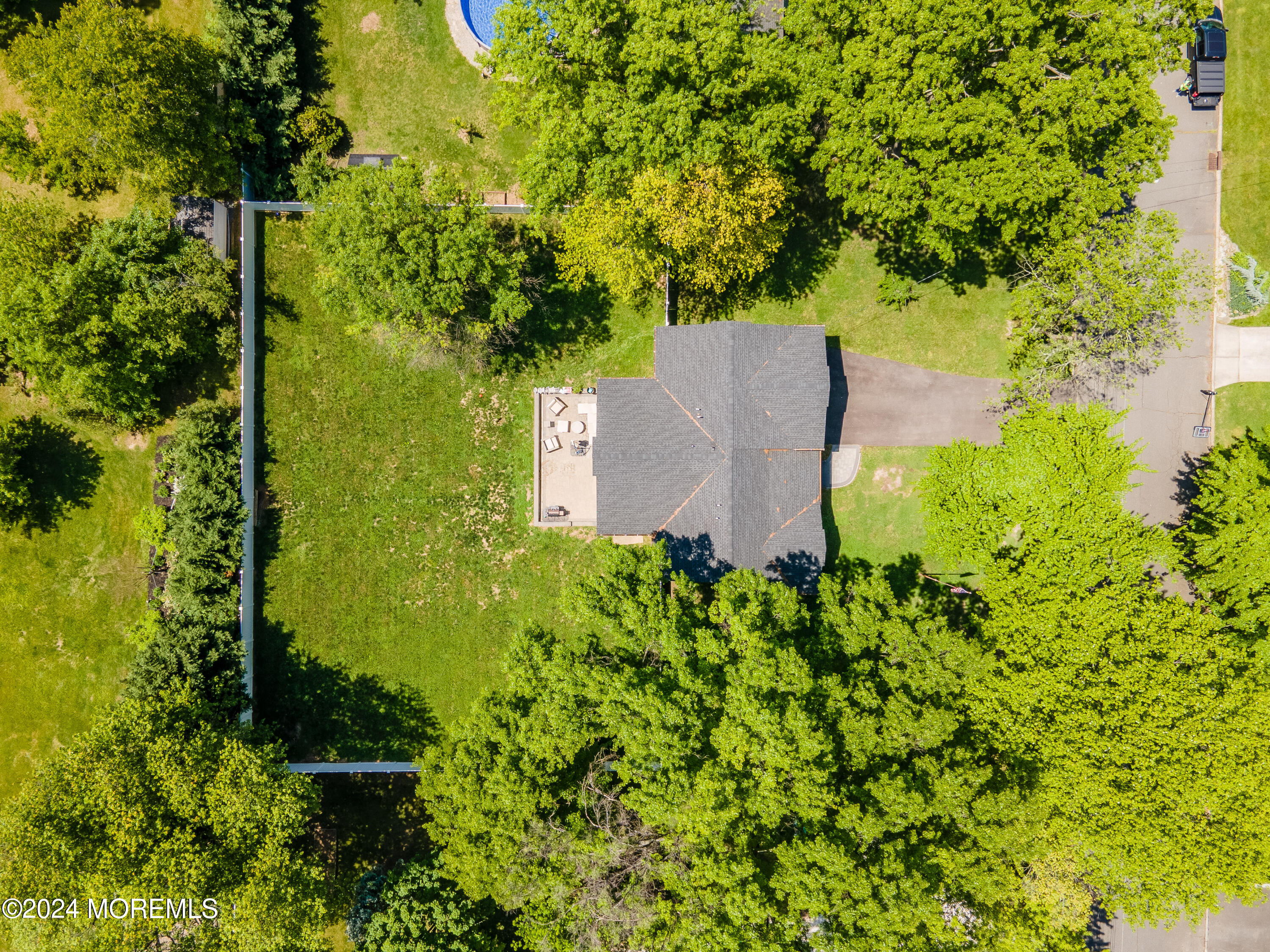 38 Kenneth Terrace W