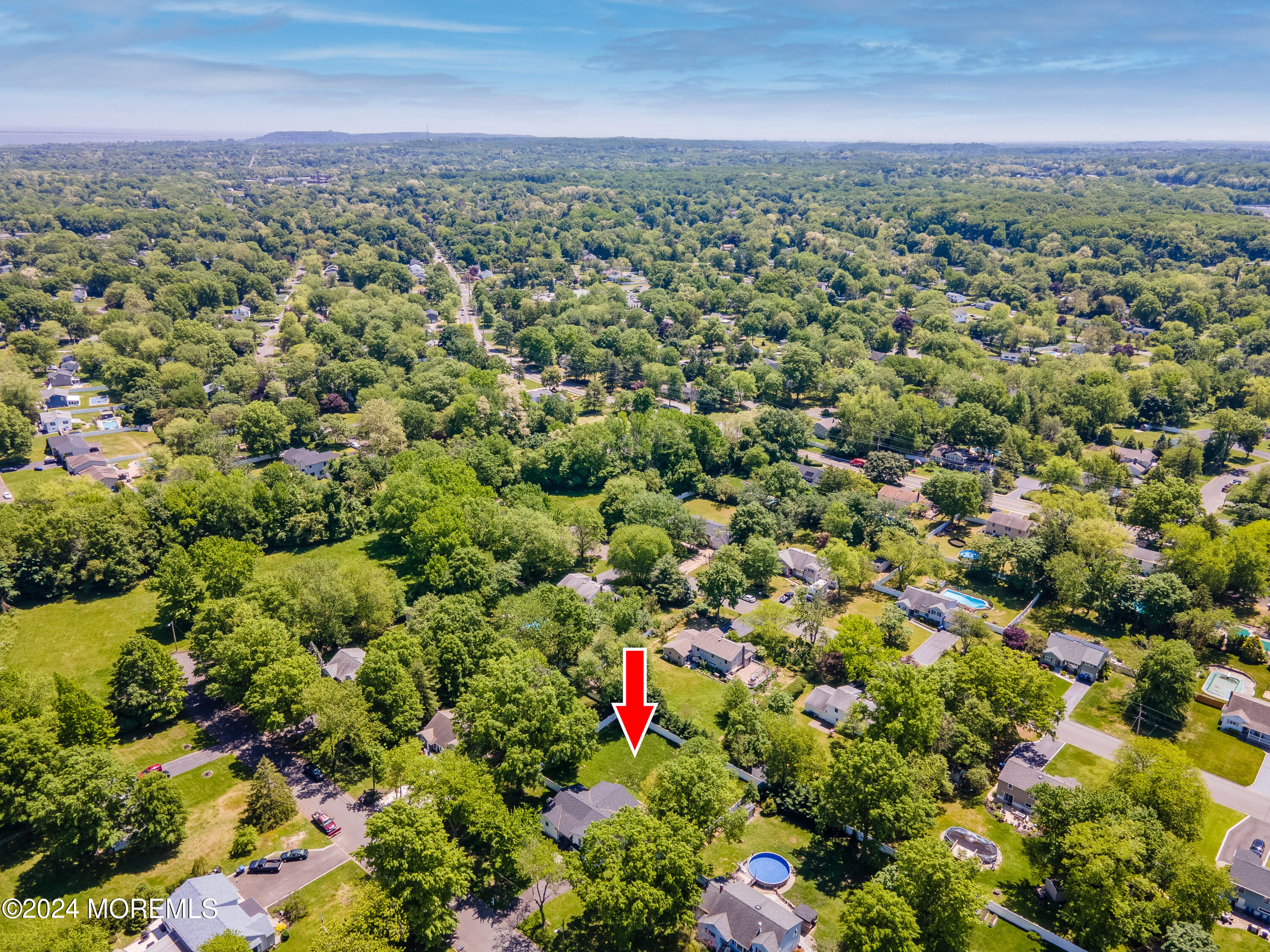 38 Kenneth Terrace W