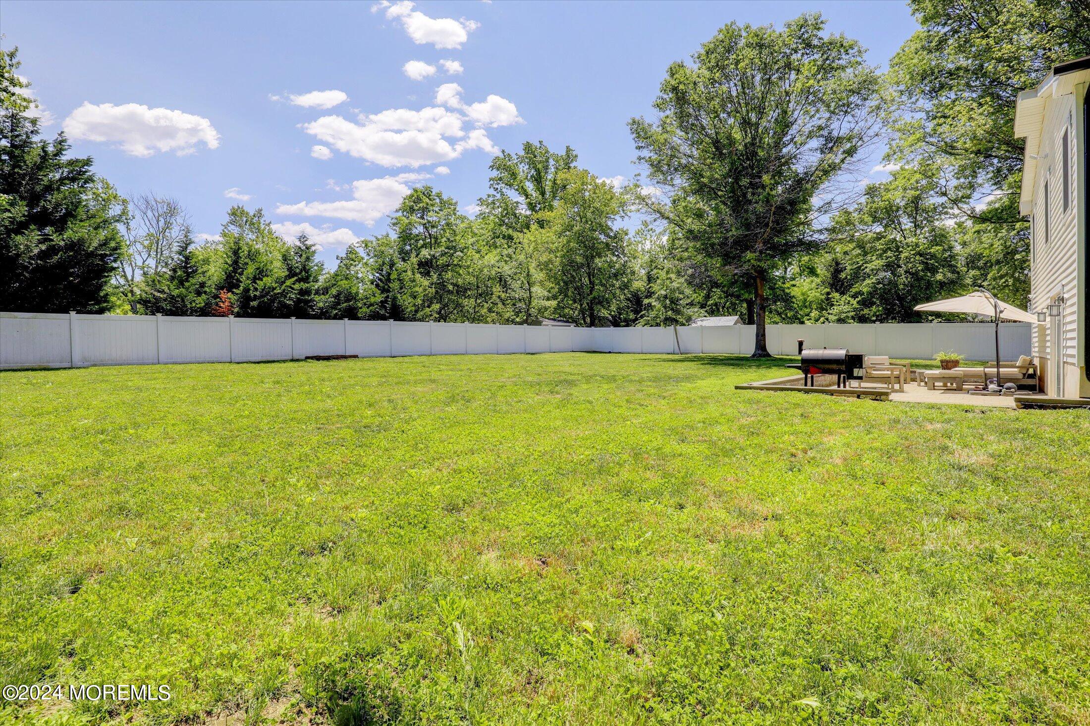 38 Kenneth Terrace W