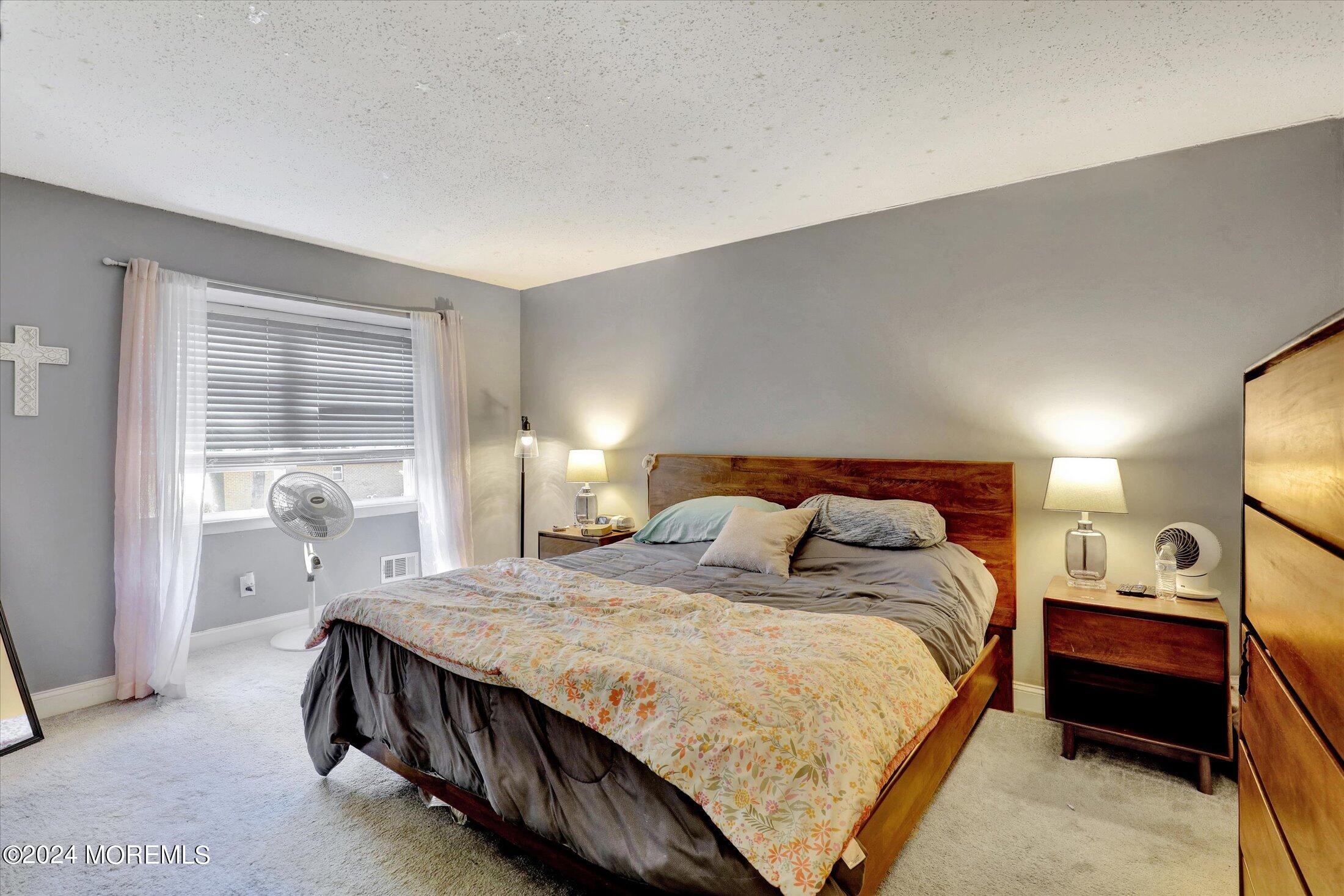 1228 Baylis Court